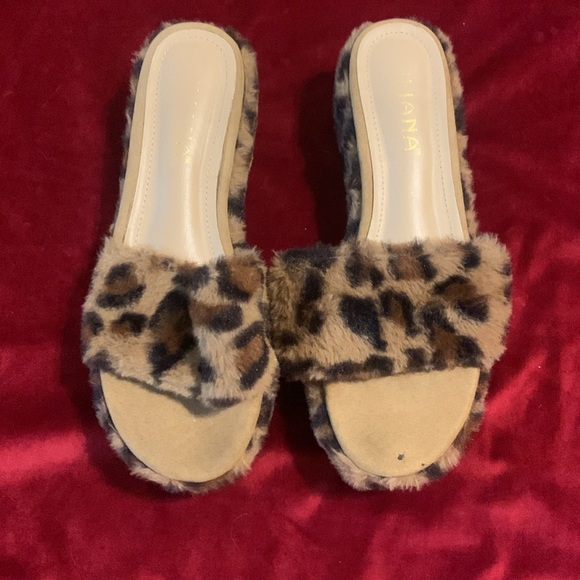 Liliana Leopard Print Fuzzy Faux Fur Slide Flatform Sandals Size 9 - Picture 2 of 7